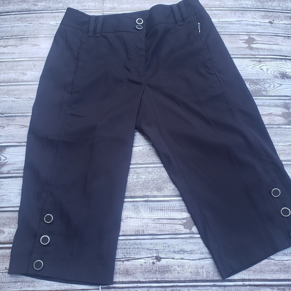 Dkny

Black Capri style golf pants